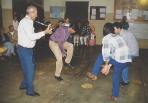 Tanz im Kultu von S. Gonçalo, Joanópolis 1998 unter Leitung von J. Egydio. Copyright A.A.Bispo